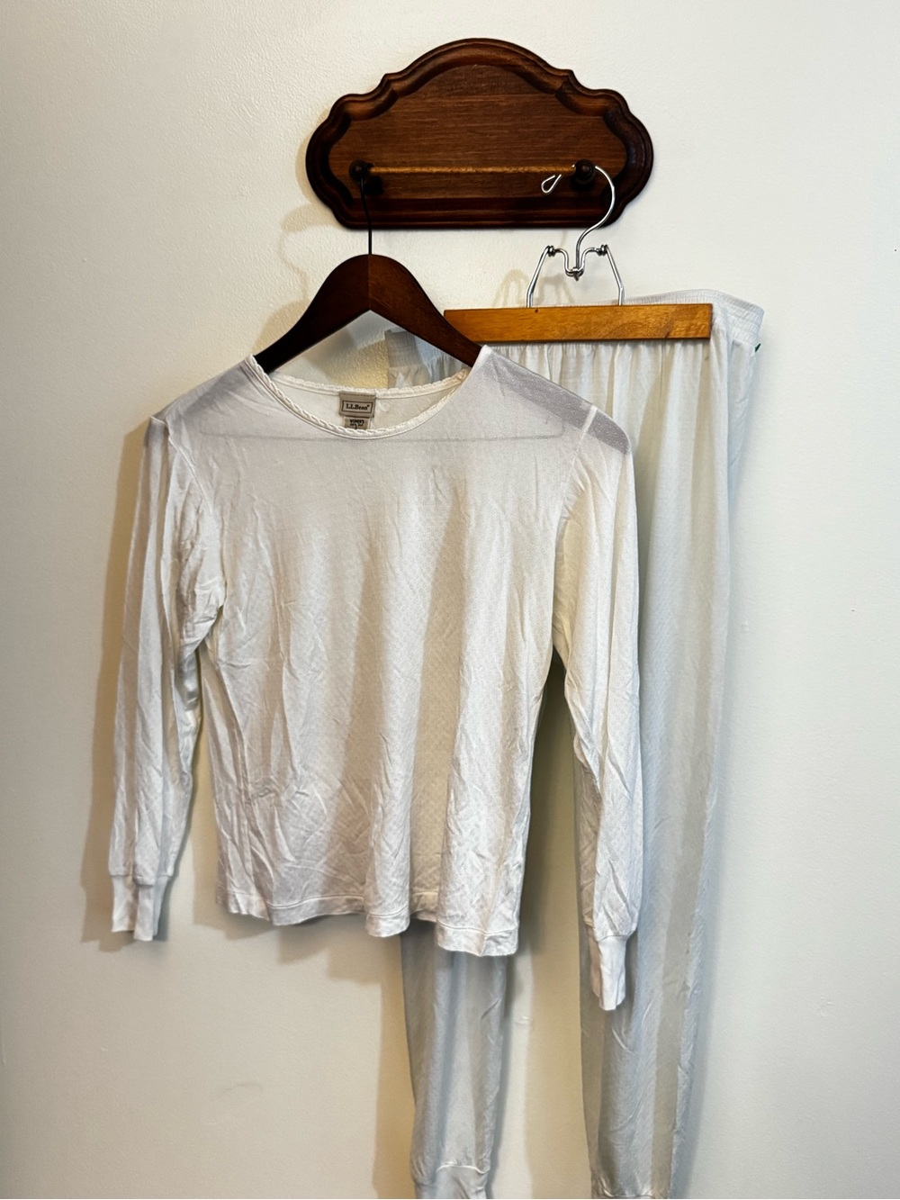 L.L. Bean Women's White Long Sleeve silk Top & Bottom Set